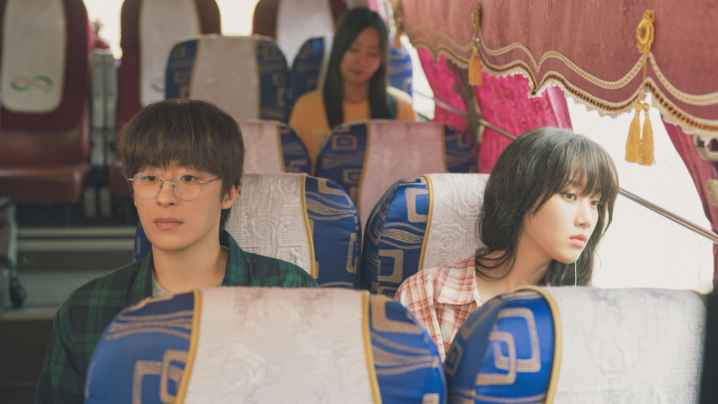 Sinopsis Netflix Once We Were Us, 5 Alasan Wajib Tonton