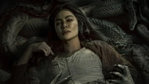 Sinopsis Film Paku Tanah Jawa