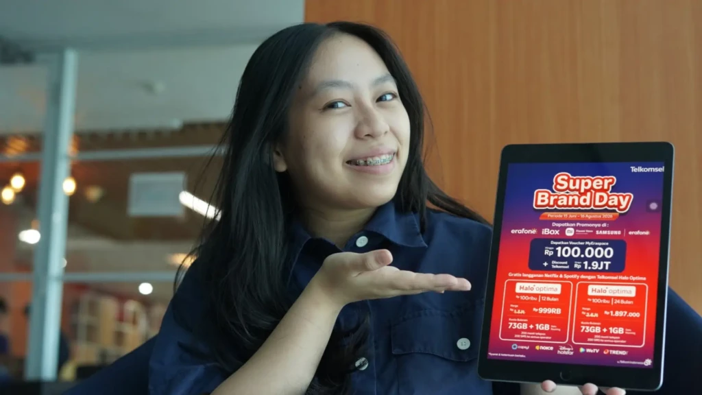 Telkomsel dan Erajaya Gelar Super Brand Day